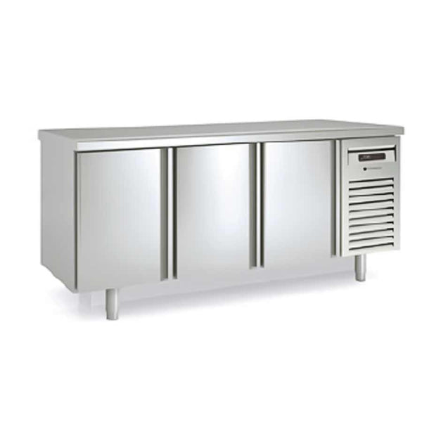 CORECO - MESA REFRIGERADA CENTRAL GN 1/1 MFCG-200 - FONDO 700 - 3 PUERTAS
