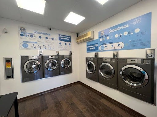 Lavandería “La Burbuja” (Massamagrell)