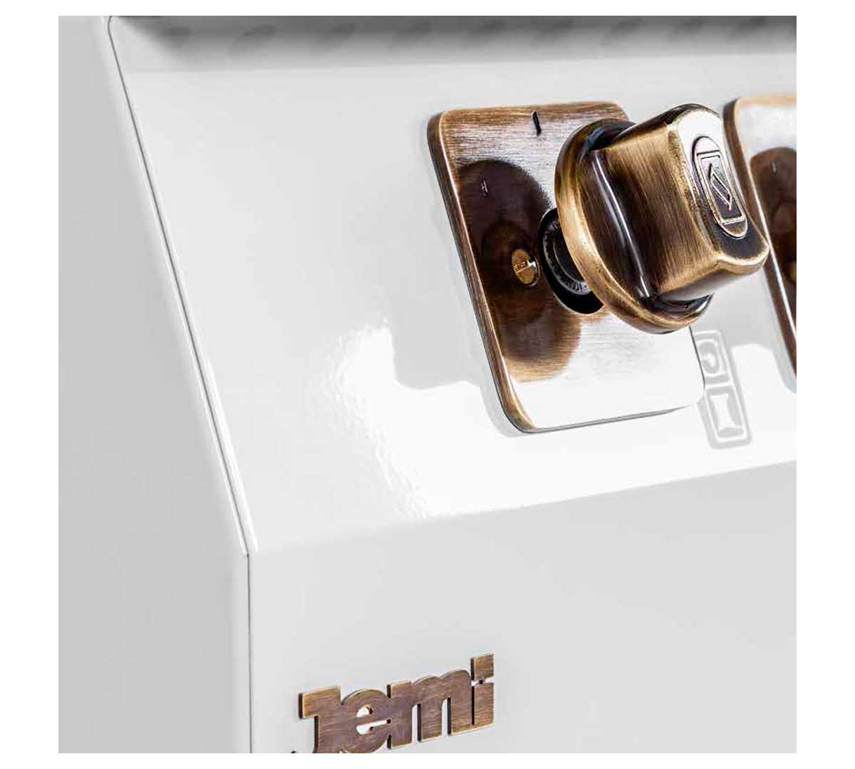 jemi-mando-laton-antiguo-01